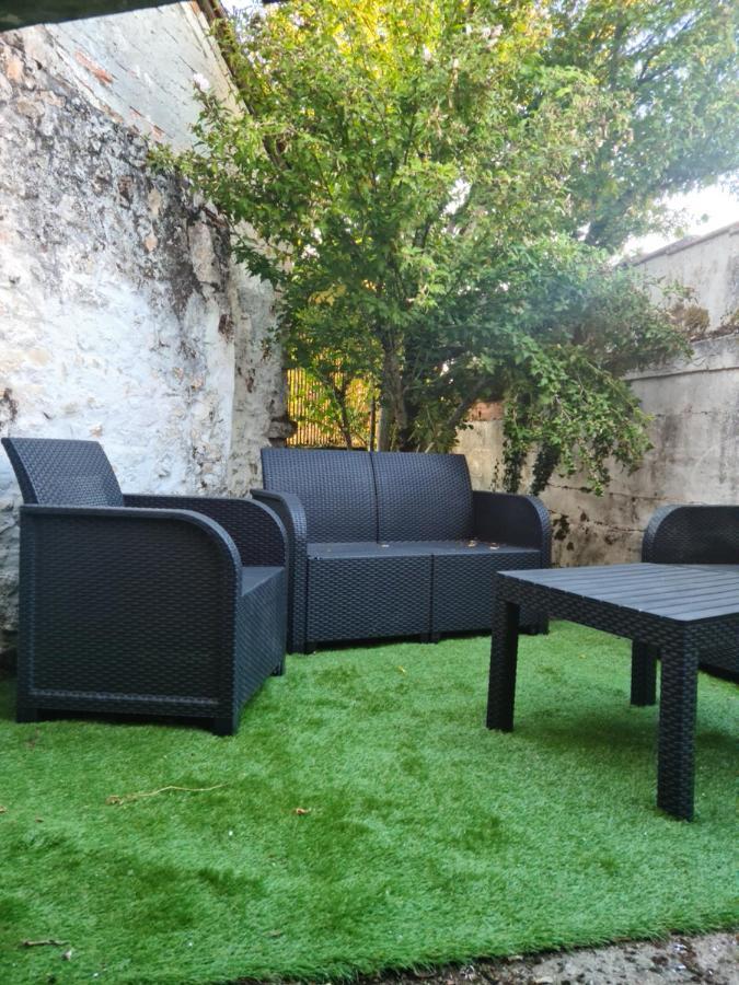 Logement entier situé à Taponnat Fleurignac. Esterno foto